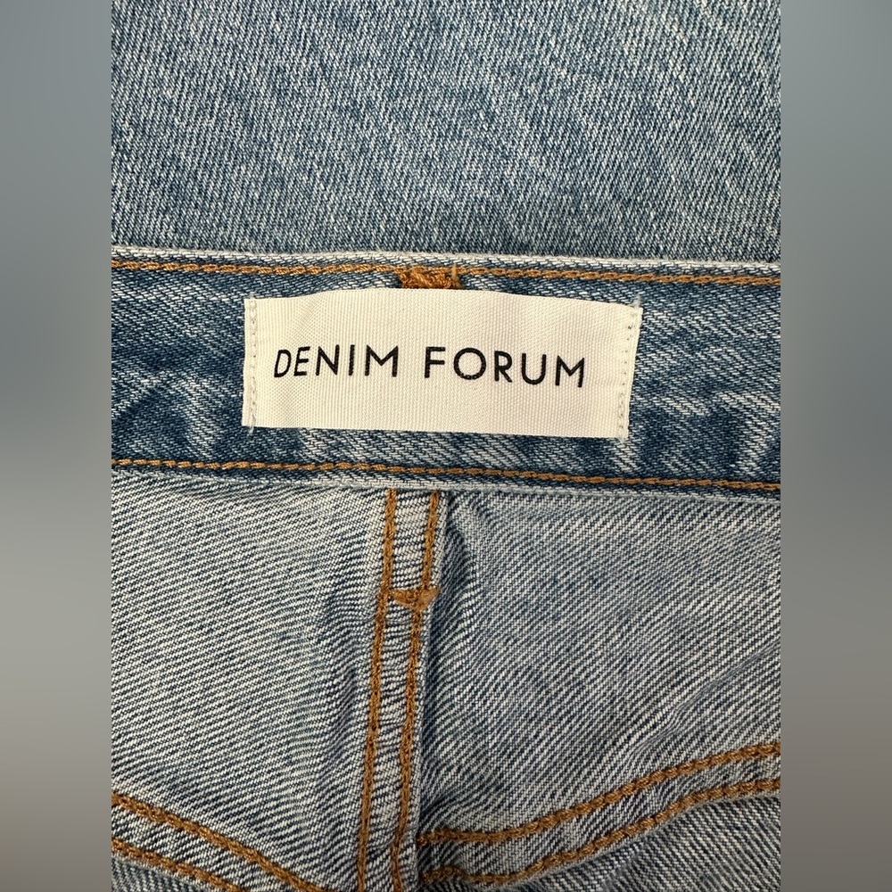 Denim Forum The BF High Rise Loose Light Wash Jeans - Picture 4 of 7